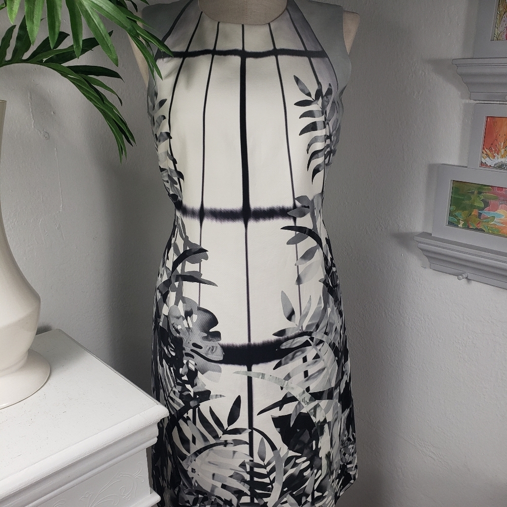 Akris White Black & Gray Abstract Tropical Floral - Vintage Luxury Revival 10